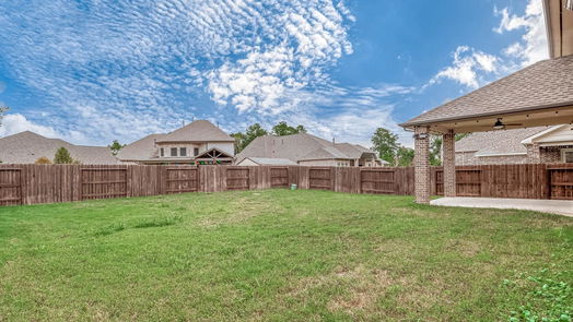 Humble 2-story, 4-bed 16519 Whiteoak Canyon Drive-idx