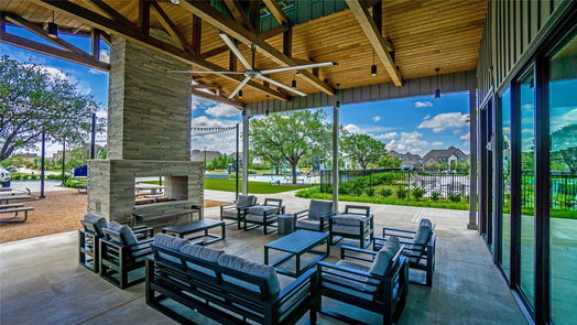 Richmond 2-story, 4-bed 10602 Lighthouse Peak Trace-idx